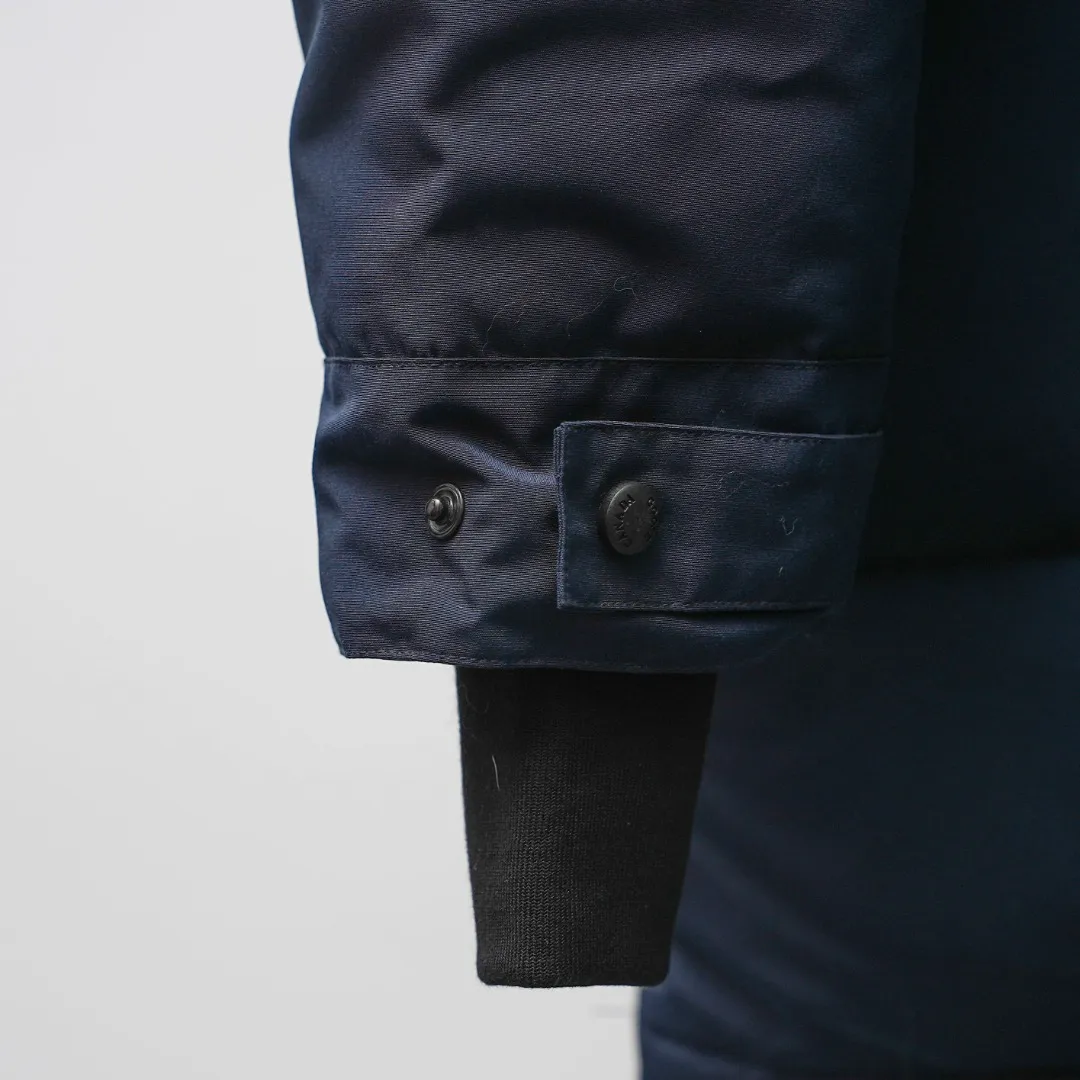 CANADA GOOSE 30 ：Dark Blue Size：S-XXL